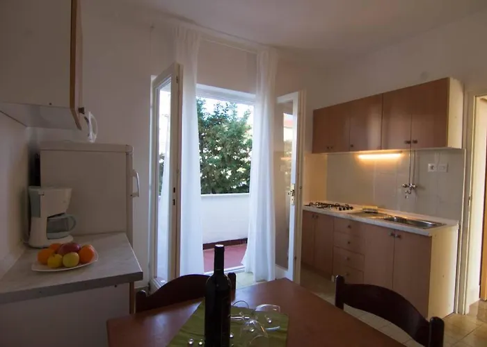 Appartamento Sea View With Big Terrace / 2 Barbat na Rabu