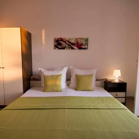 Apartamento Sea View With Big Terrace / 2 Barbat na Rabu